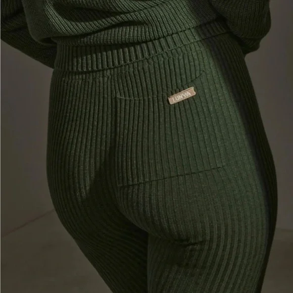 Lunya Ribbed Organic Cotton Leggings in green size S - Picture 1 of 7